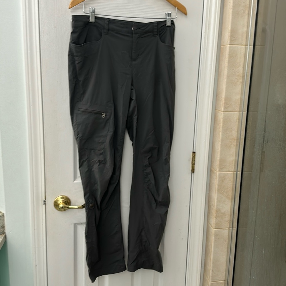 EUC Women’s Patagonia Quandary pants
